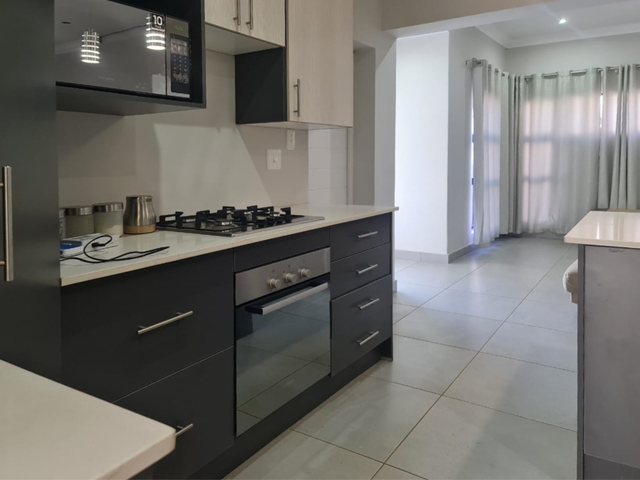 To Let 3 Bedroom Property for Rent in Melodie North West